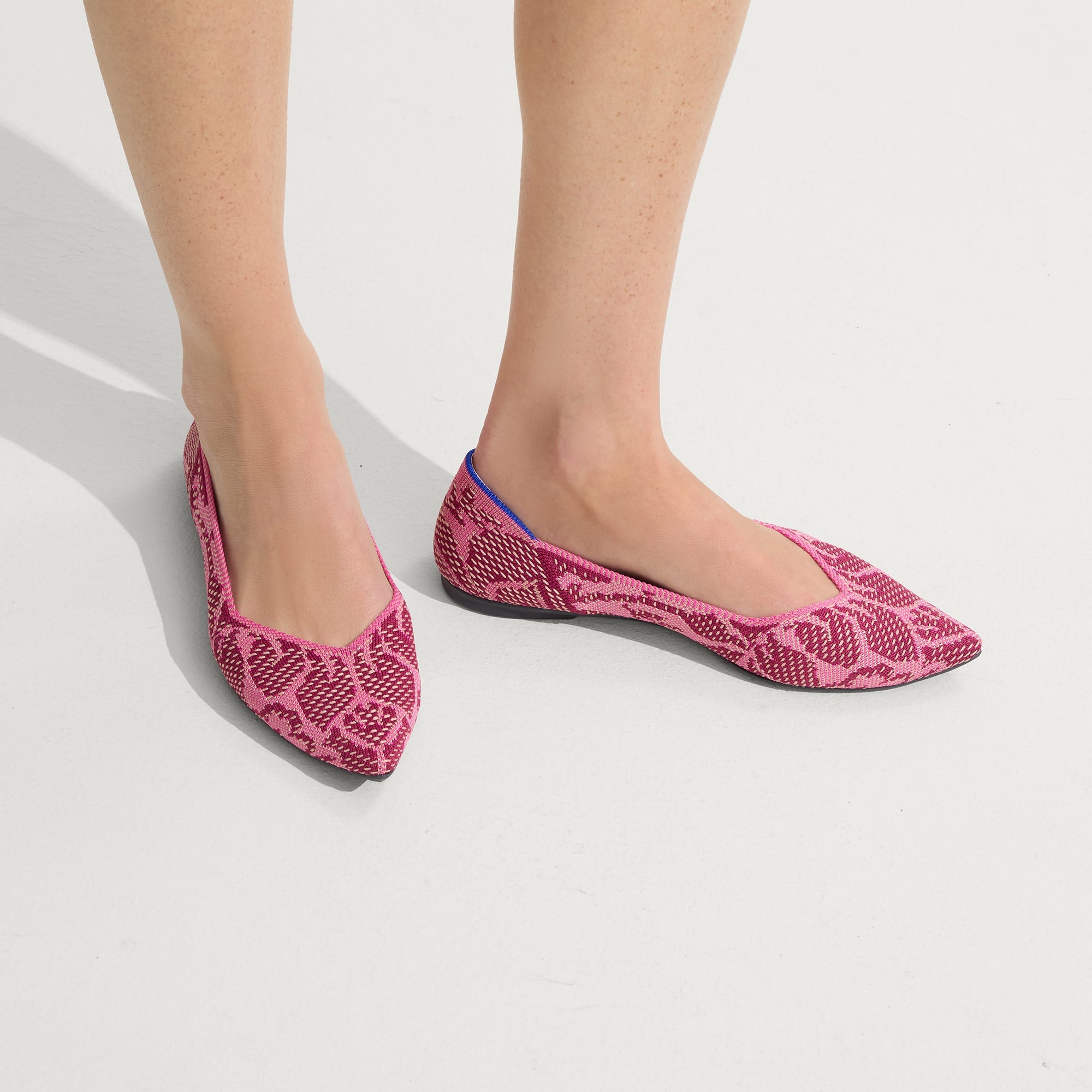 The Point II - Pink Bouquet - Image 3