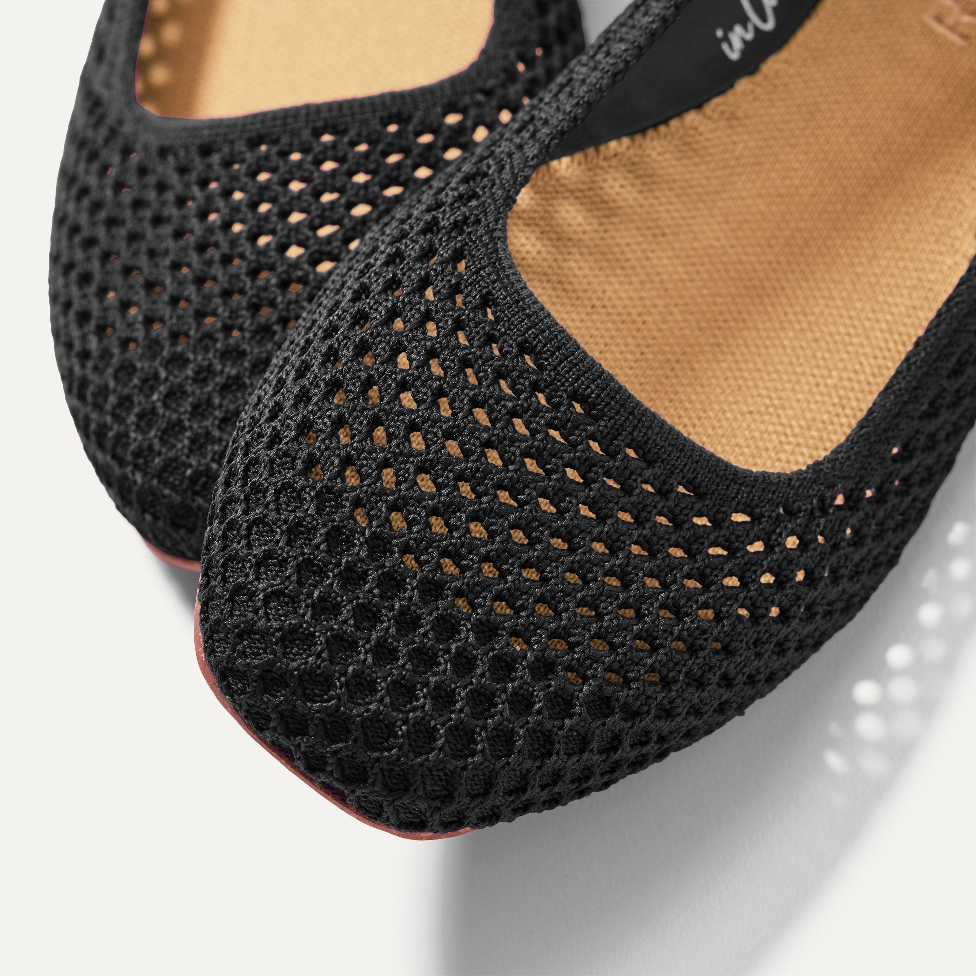 The Max Square - Black Mesh - Image 2