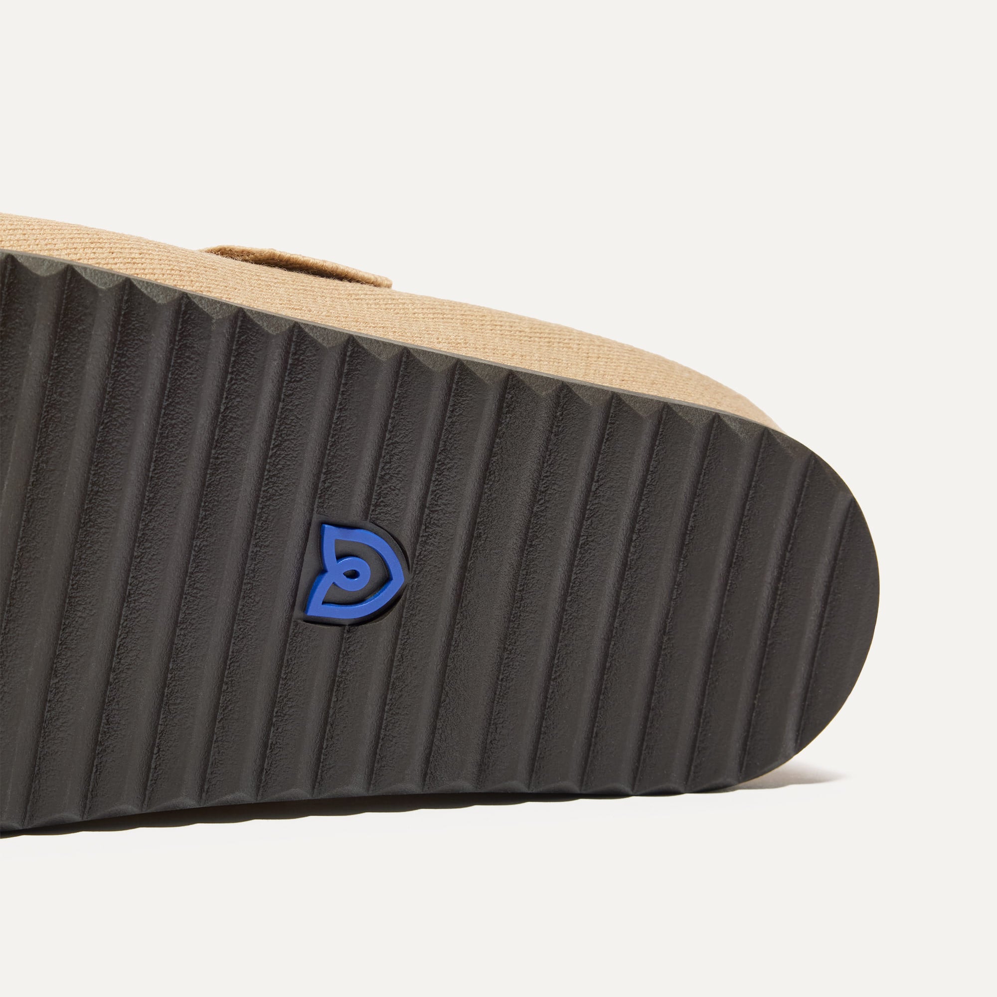 The Cozy Buckle Clog - Honey - Image 7